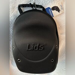 Lids Hat Case Travel Black Holds 6 Hats Handle NWT with Shoulder Strap